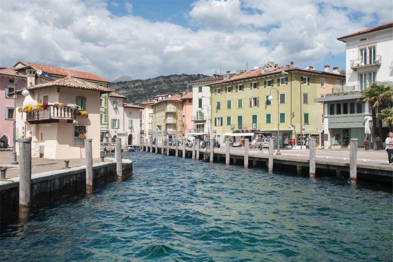 Apartamento Residenza Picalof Torbole Sul Garda Exterior foto